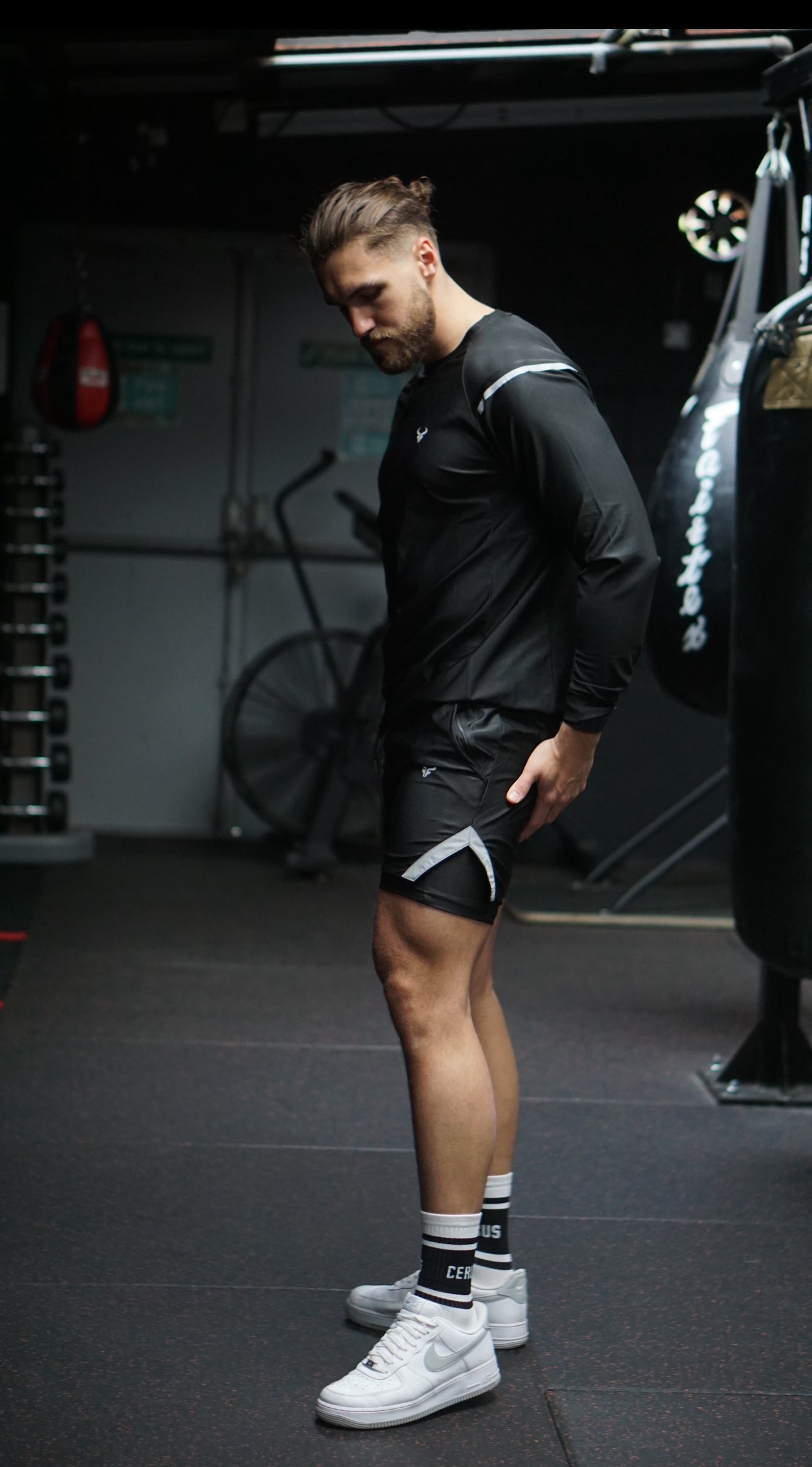 Cerus Black Aura Men’s Long Sleeve Pullover